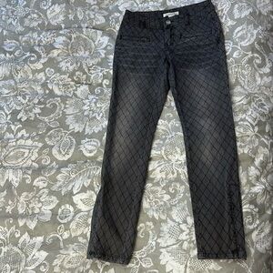 Like New BCBG GENERATION gray color jeans. Size 25